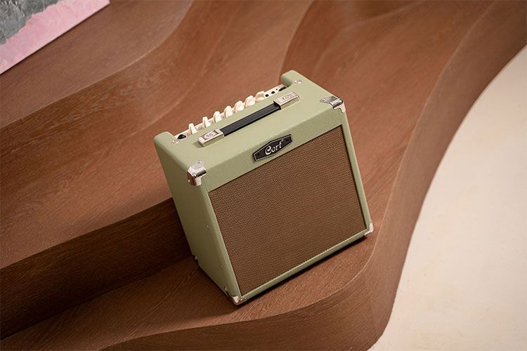 Комбопідсилювач CORT CM15R (Pastel Green) 719297601320 фото