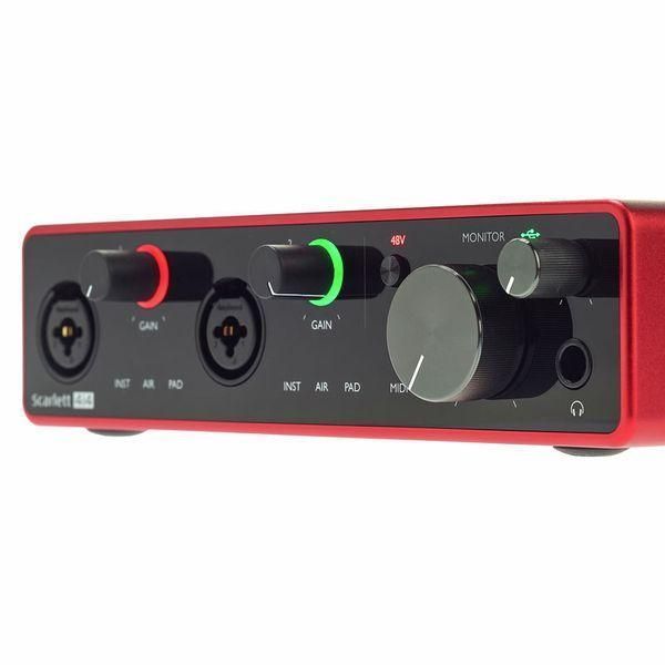 USB аудиоинтерфейс Focusrite Scarlett 4i4 3rd Gen 719297600951 фото