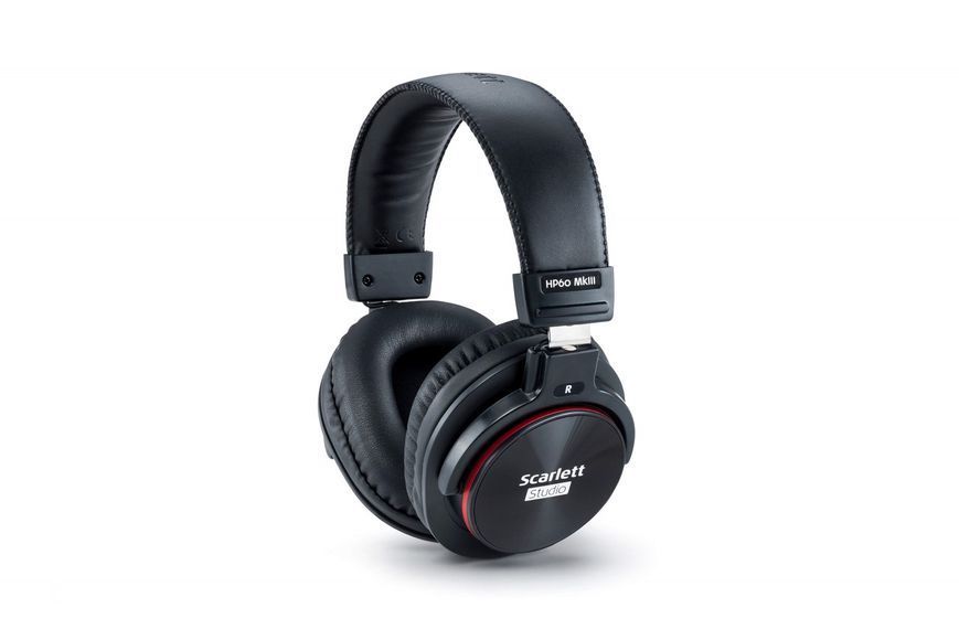Комплект для звукозапису Focusrite Scarlett 2i2 Studio 3rd Gen 719297600962 фото