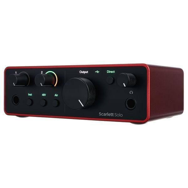 Аудіоінтерфейс Focusrite Scarlett Solo 4th Gen 719297600972 фото