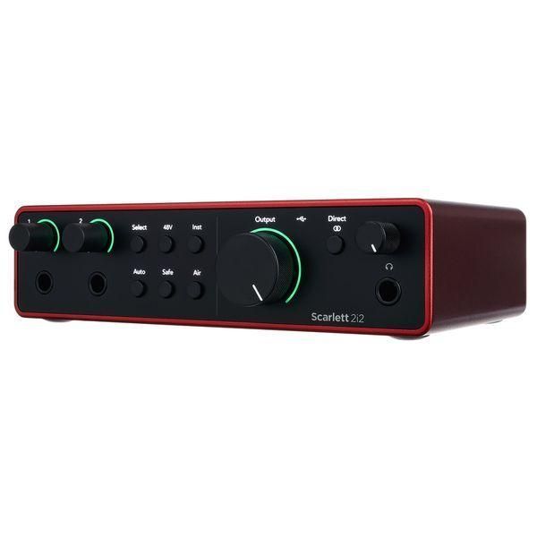 Аудіоінтерфейс Focusrite Scarlett 2i2 4th Generation 719297600973 фото