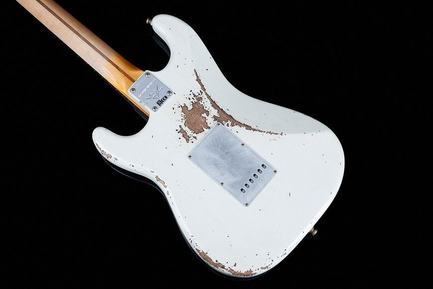 Электрогитара Fender Limited Edition Custom Shop El Diablo '55 Stratocaster Heavy Relic Desert Tan 719297602457 фото