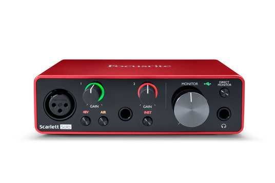 Аудиоинтерфейс FOCUSRITE Scarlett Solo 3rd Gen
